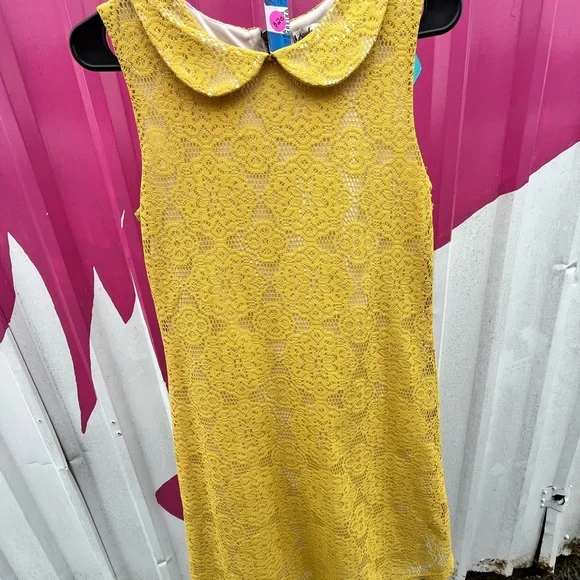 SOLD Yellow Dress M - Picture 2 of 4